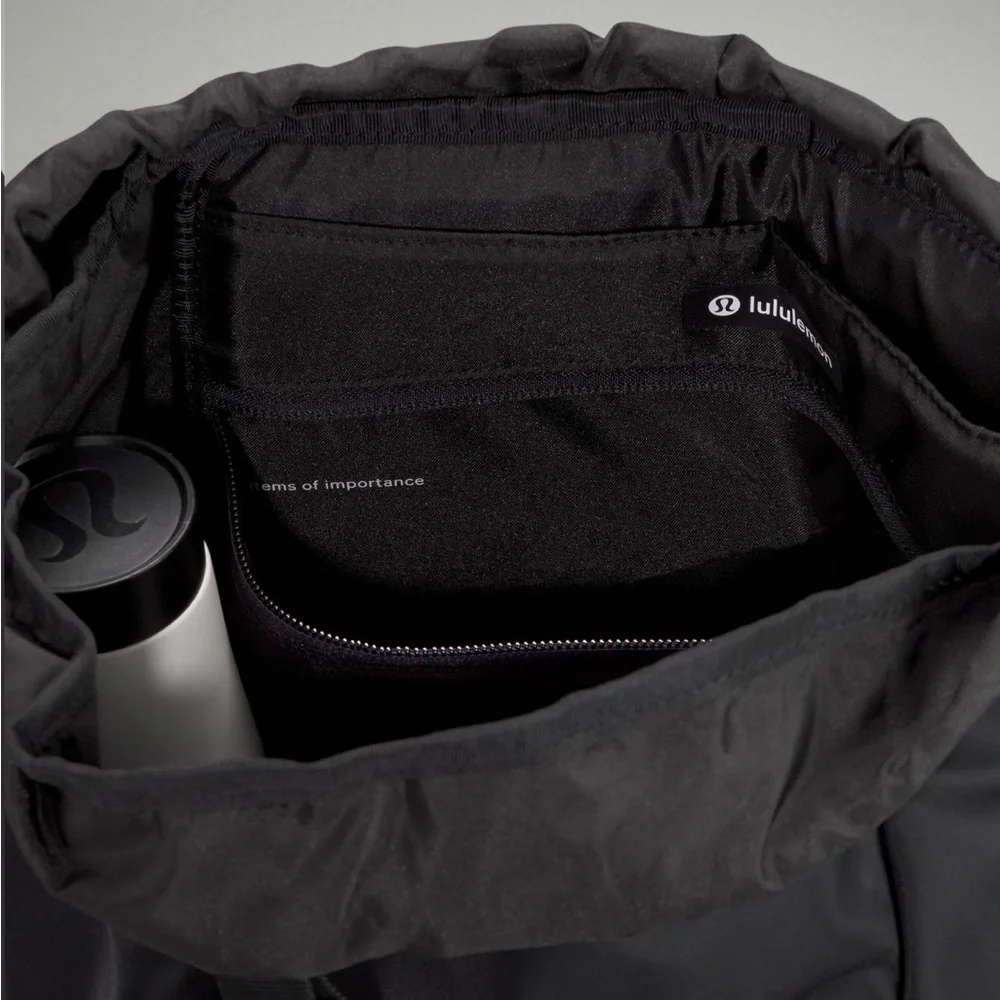 lululemon athletica excellent used